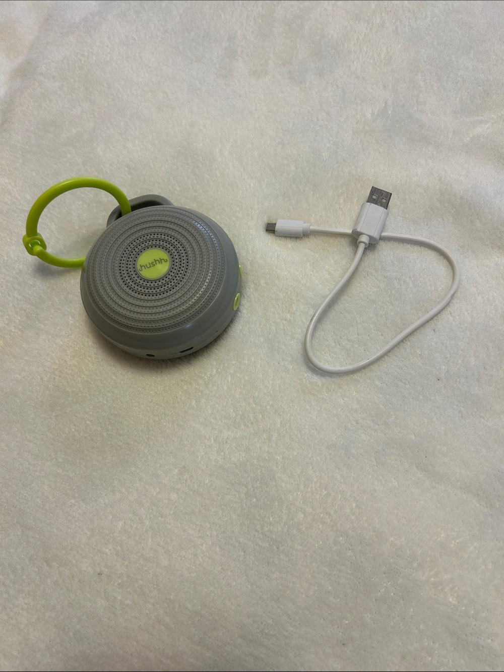 HUSHH Portable White Noise Sound Machine for Baby - Picture 8 of 8
